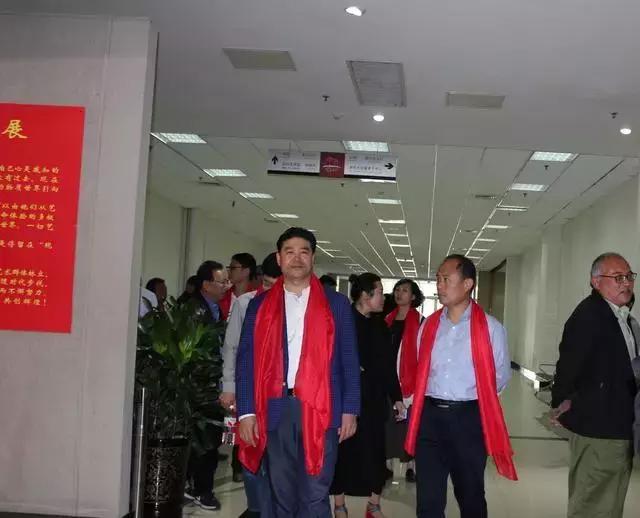 盛世典藏-麒雯斋中国画作品展盛大开幕！