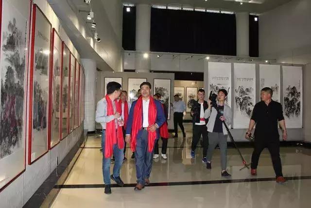 盛世典藏-麒雯斋中国画作品展盛大开幕！