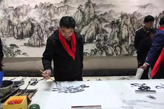 盛世典藏-麒雯斋中国画作品展盛大开幕！