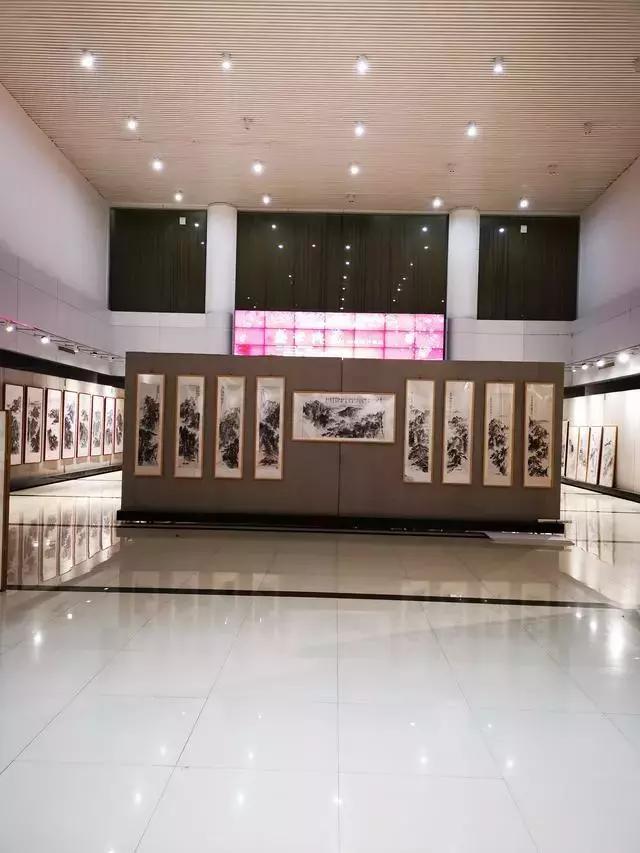 盛世典藏-麒雯斋中国画作品展盛大开幕！