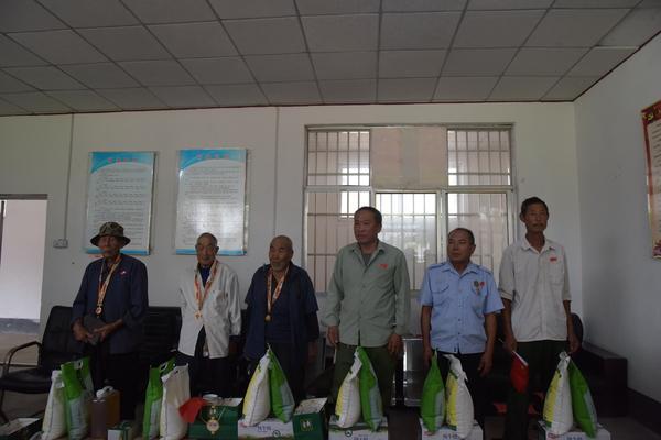 弘扬沂蒙精神 传承红色文化 北斗山泉与参战老兵共度祖国70华诞