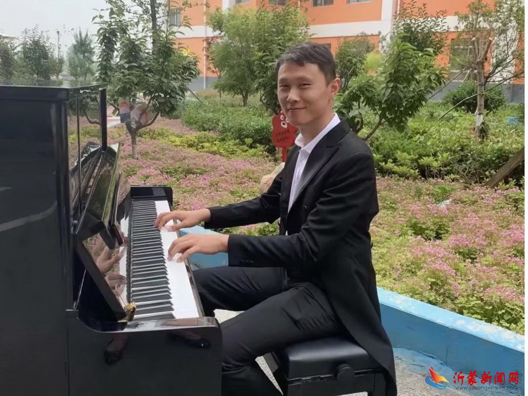 王超.jpg 王超.jpg