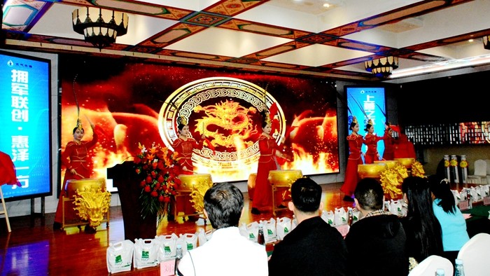 {KS:Field:Title} 第 3 张