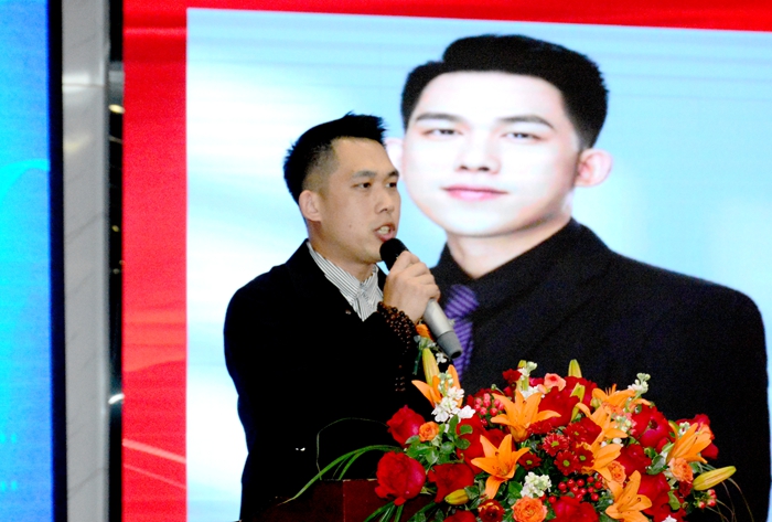 {KS:Field:Title} 第 6 张