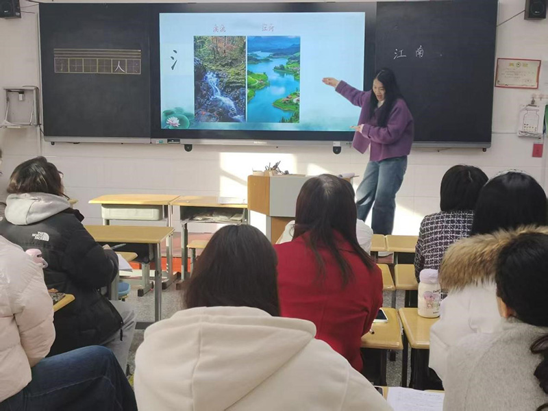 无生课堂里的“真功夫”：教师年中督导的“静默赛场” 第 4 张